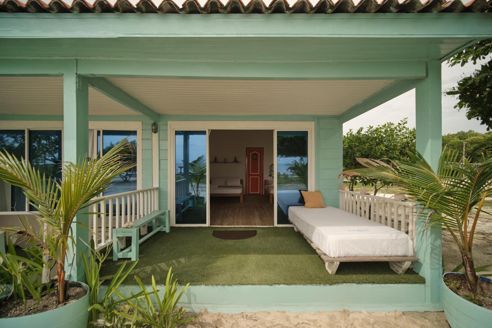 El Embrujo Tintipan Hotel Tintipan Island Exterior photo